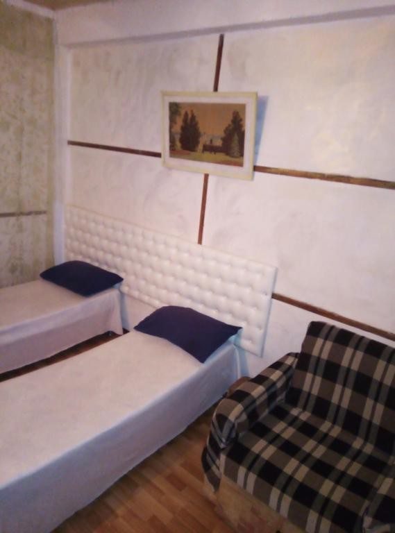 Двухместный (Двухместный номер с 2 отдельными кроватями и ванной) отеля Замок, Анапа