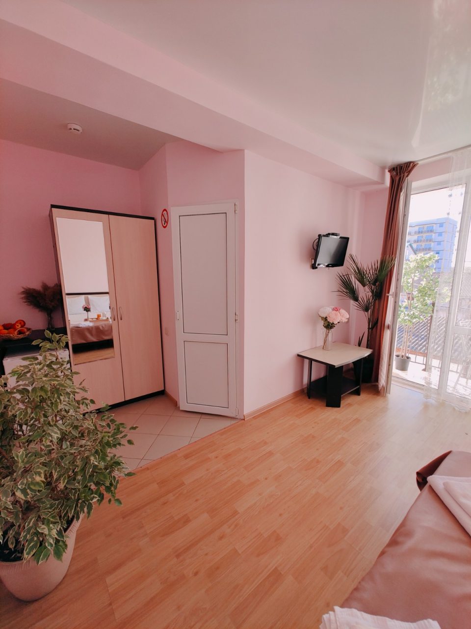 Полулюкс (Двухместный с балконом), Гостевой дом Дива