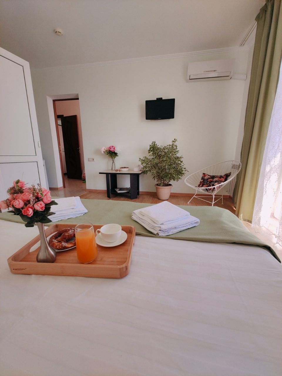 В номерах есть балкон