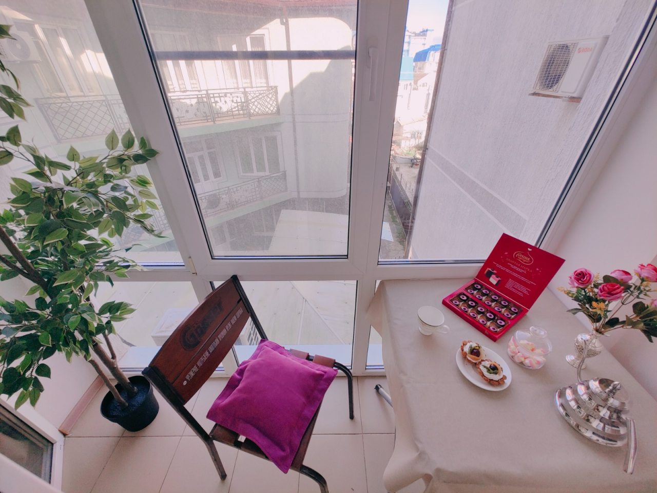 Шестиместный (Двухкомнатный люкс с лоджией), Гостевой дом Дива