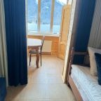 Шестиместный (Отдельный домик с личной зоной барбекю), Отель Чегет Home