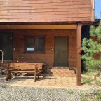 Четырехместный (Номер в домике с личной зоной барбекю), Отель Чегет Home