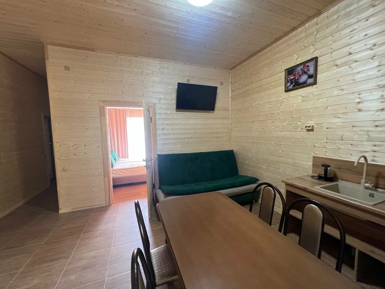 Пятиместный (Просторный номер в домике с балконом), Отель Чегет Home