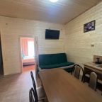 Пятиместный (Просторный номер в домике с балконом), Отель Чегет Home