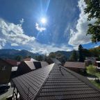 Пятиместный (Просторный номер в домике с балконом), Отель Чегет Home