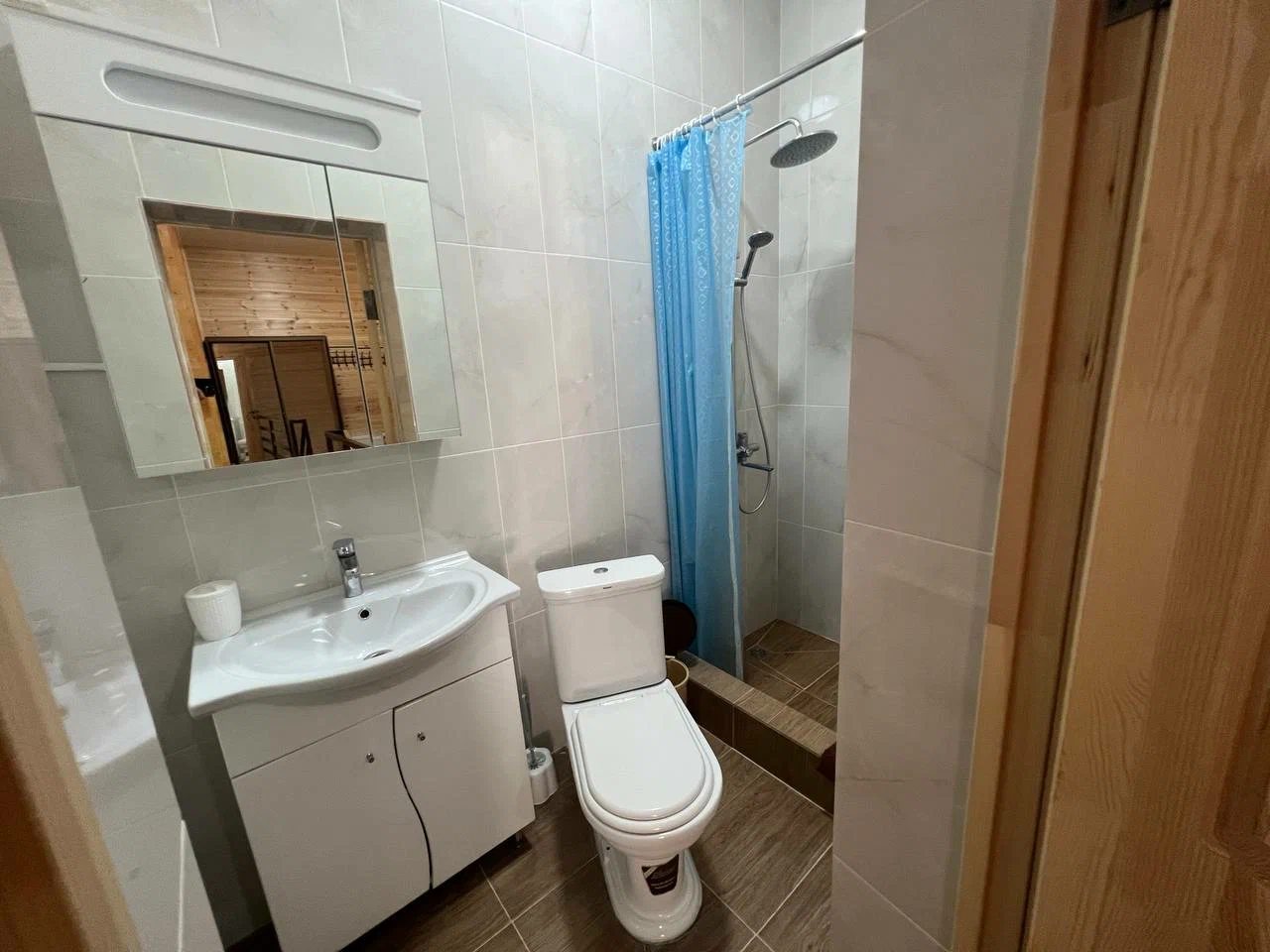 Двенадцатиместный (Просторный двухэтажный дом VIP), Отель Чегет Home