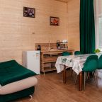 Пятиместный (Просторный номер в домике с балконом), Отель Чегет Home