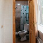 Трёхместный и более (Семейный номер с видом на горы), Отель Чегет Home