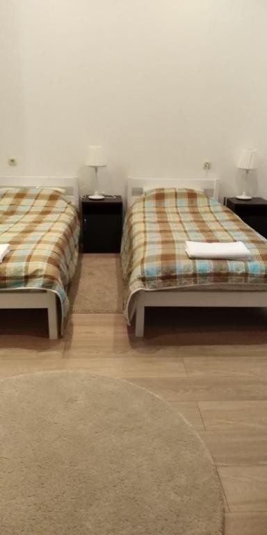 Двухместный (Двухместный номер с 2 отдельными кроватями и дополнительной кроватью) отеля ИЗБА, Йошкар-Ола