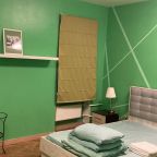 Улучшенная комната на троих с удобствами на этаже