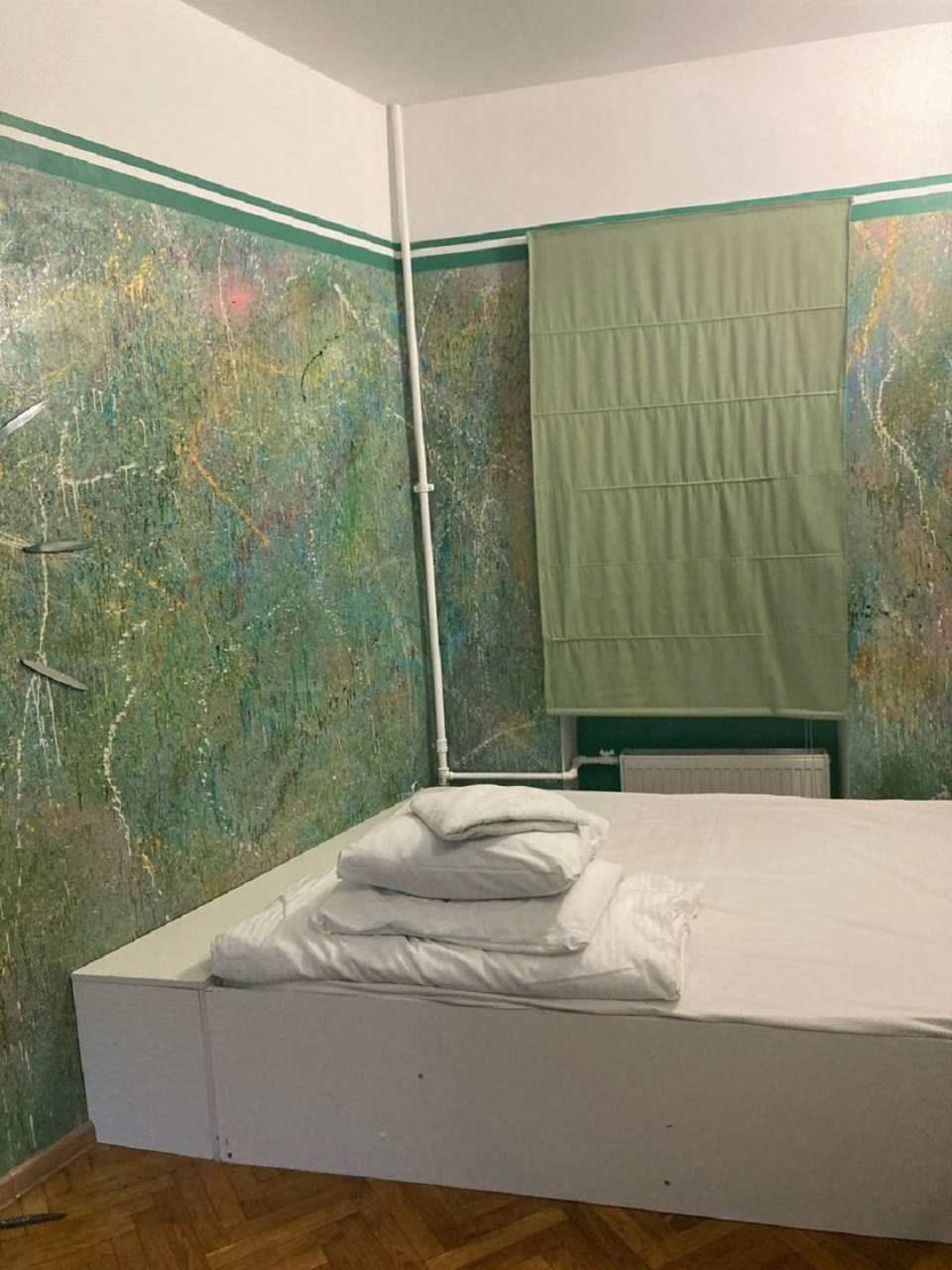 Семейный номер на троих с удобствами на этаже