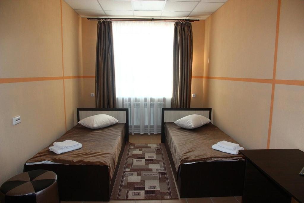 Двухместный (Двухместный номер с 2 отдельными кроватями) отеля На Парижской, Березники