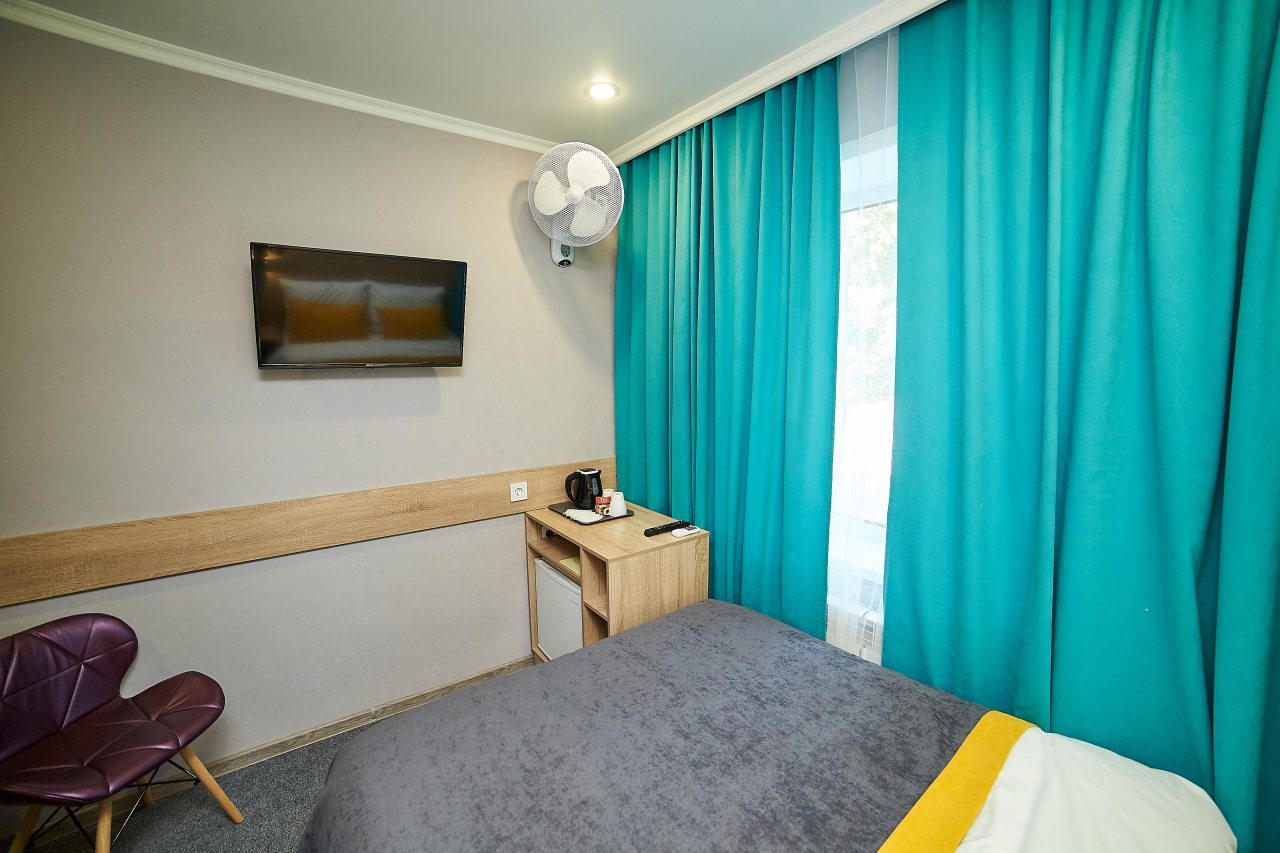 Двухместный (Небольшой номер с 1 кроватью), Отель Луна