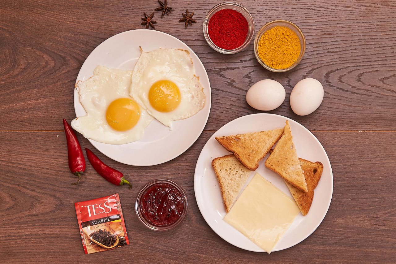 Завтрак в номер, Отель Луна