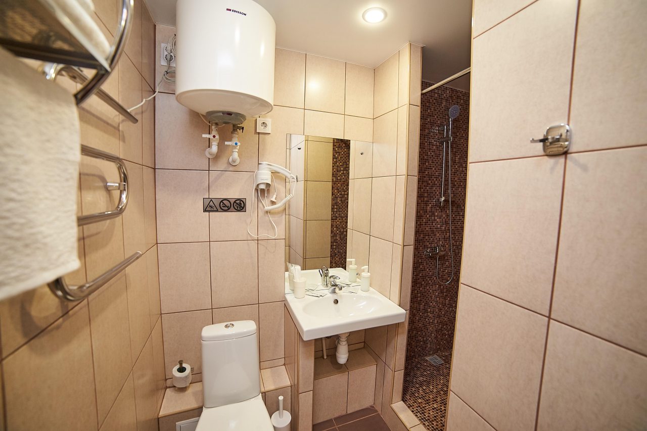 Двухместный (Улучшенный номер с 2 отдельными кроватями), Отель Луна