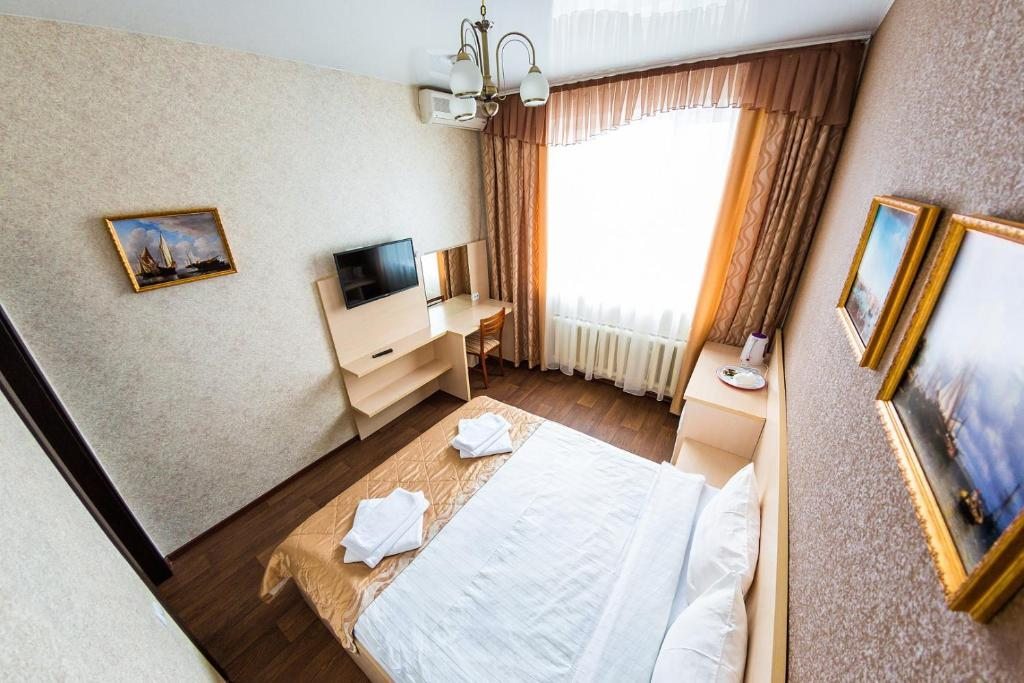 Двухместный (Улучшенный двухместный номер с 1 кроватью) отеля Apartment Hotel, Благовещенск (Амурская область)