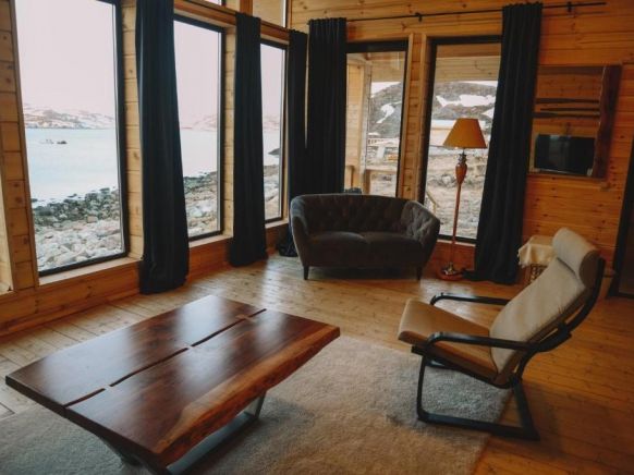 Фотография номера гостиницы Cedar Grass Териберка