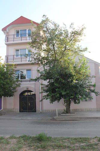 Апартаменты (Стандартные апартаменты) гостевого дома Людмила, Севастополь