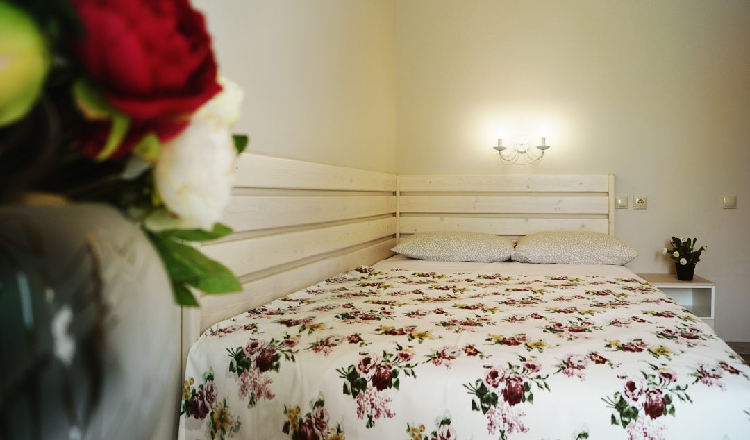 Двухместный (Двухместный номер с 1 кроватью и собственной ванной комнатой Bisсuit) гостевого дома На Итальянском переулке, Таганрог