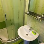 Двухместный (Стандарт с лоджией без возможности установки дополнительного места), Гостевой дом Зеленый Дом