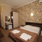 Двухместный (Двухместный стандарт с балконом), Гостевой дом Альбатрос