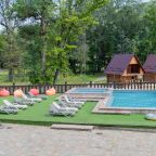 Бассейн, Гостиница Горные Забавы