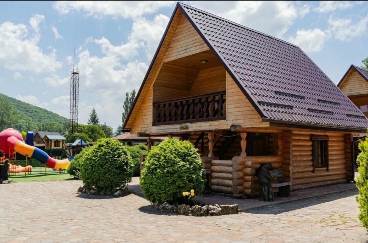 Гостиница Горные Забавы, Даховская