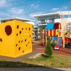 Детская игровая площадка, Гостиница AURUM FAMILY