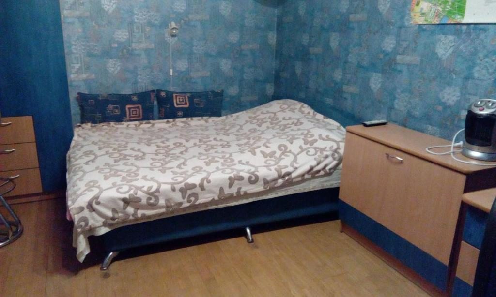 Двухместный (Номер с кроватью размера «king-size» и видом на озеро) семейного отеля Комната на Бородачева, Петергоф