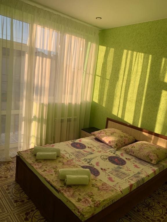 Четырехместный (Четырехместный номер с балконом), Гостиница Сибирячка