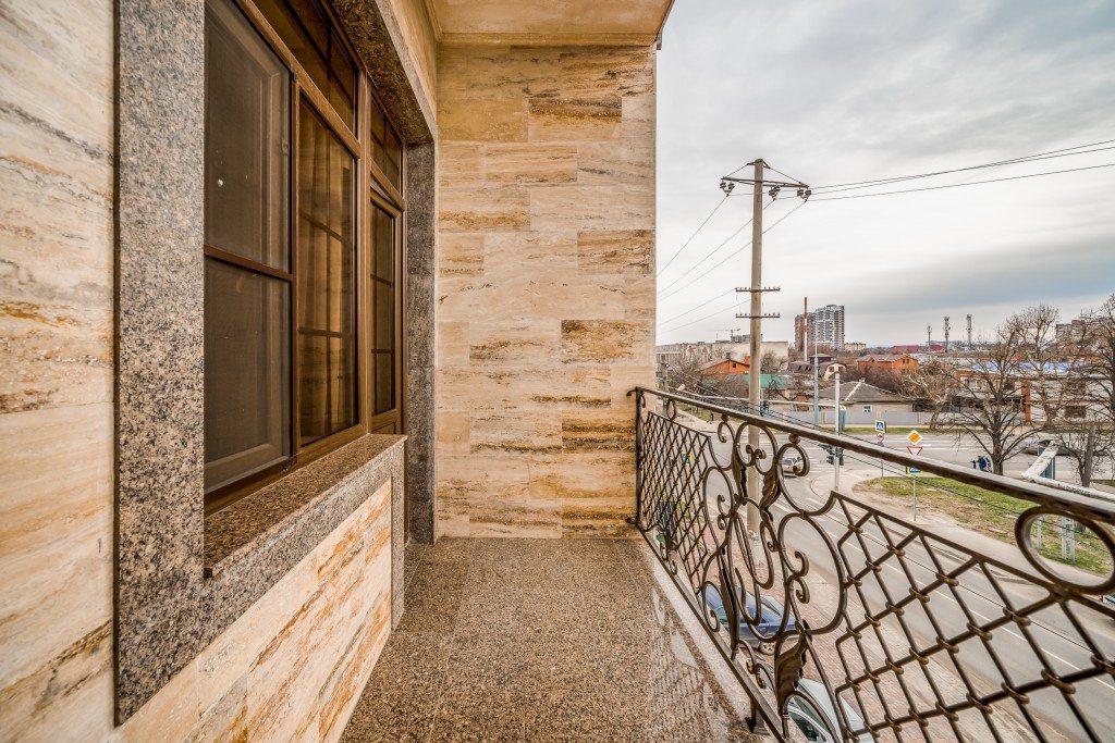 Люкс (С балконом) отеля Чеховъ, Краснодар