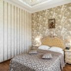 Двухместный (Чеховъ), Отель Чеховъ