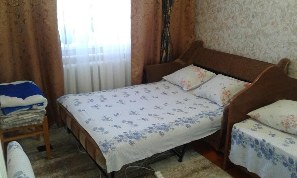 Трехместный (Улучшенный трехместный номер) гостевого дома Comfort на Пролетарской, Богучар
