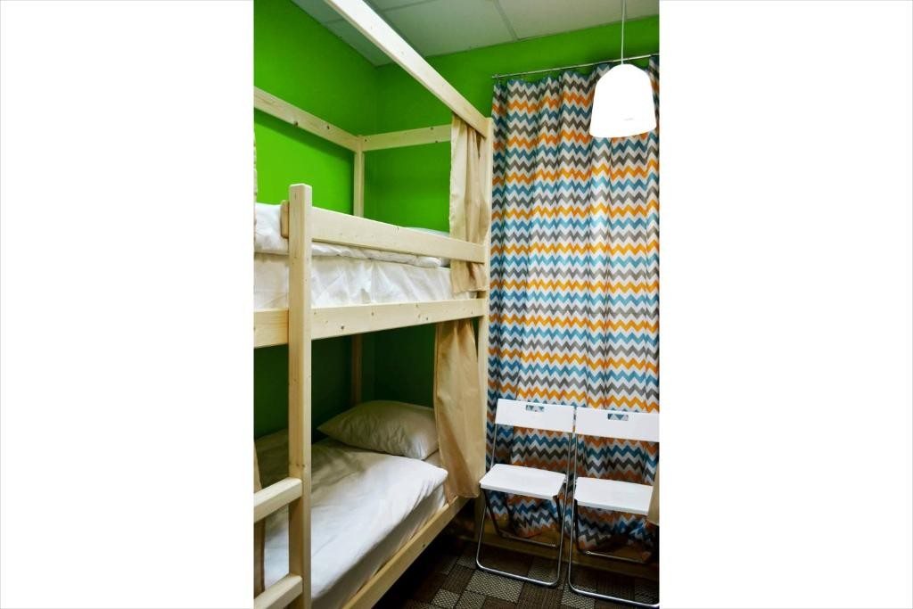 Номер (Спальное место на двухъярусной кровати в общем номере для мужчин) хостела ABC, Ярославль