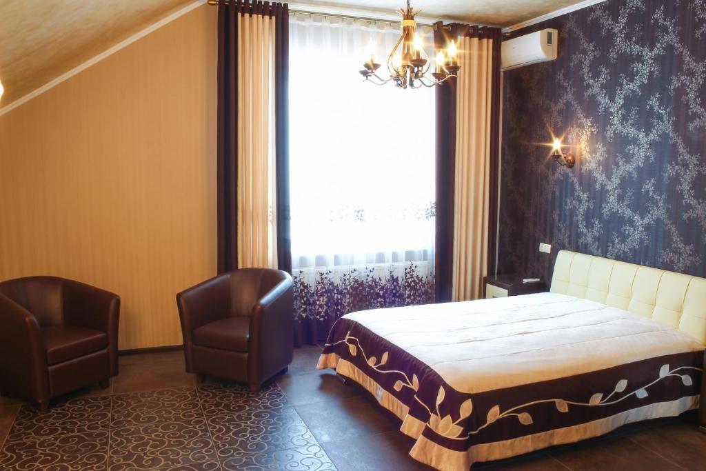 Двухместный (Большой двухместный номер с 1 кроватью) гостевого дома Иванова, Борисоглебск