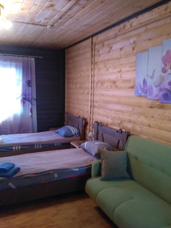 Двухместный (Двухместный с 1 кроватью или 2 отдельными кроватями и душем) отеля Жемчужина, Боровск