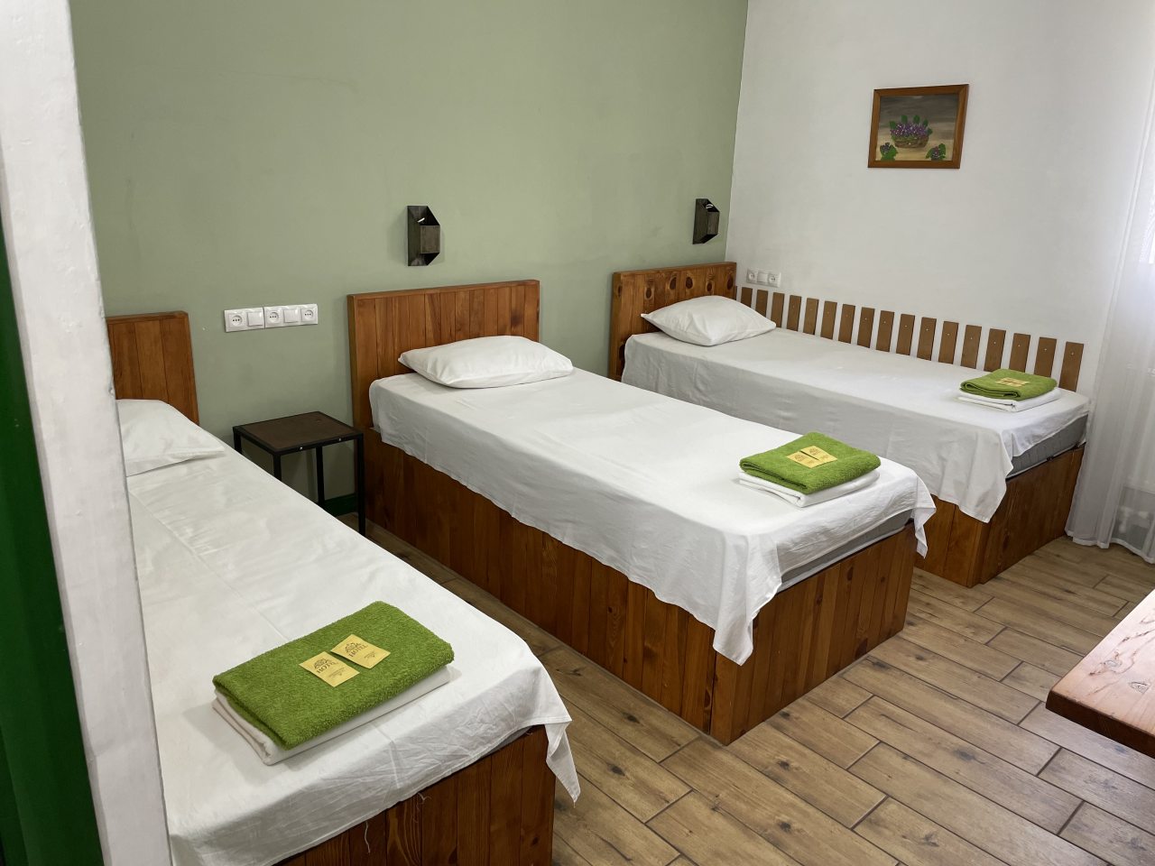 Пятиместный (Пятиместный двухкомнатный номер 6А), Мини-отель Тополя