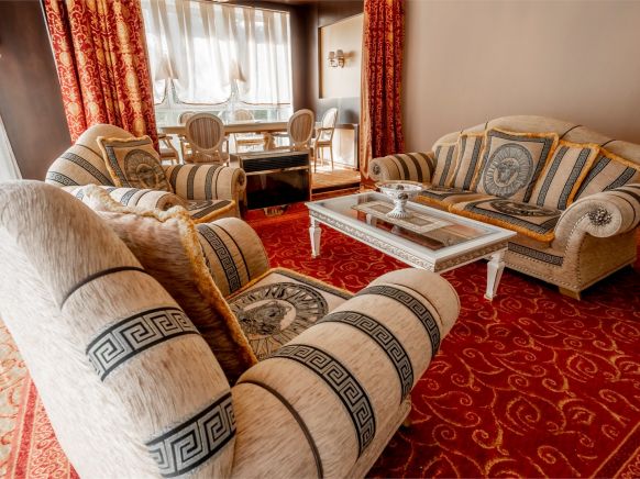 Фотография номера гостиницы Уральские Зори