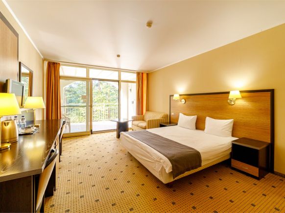 Фотография номера гостиницы Уральские Зори