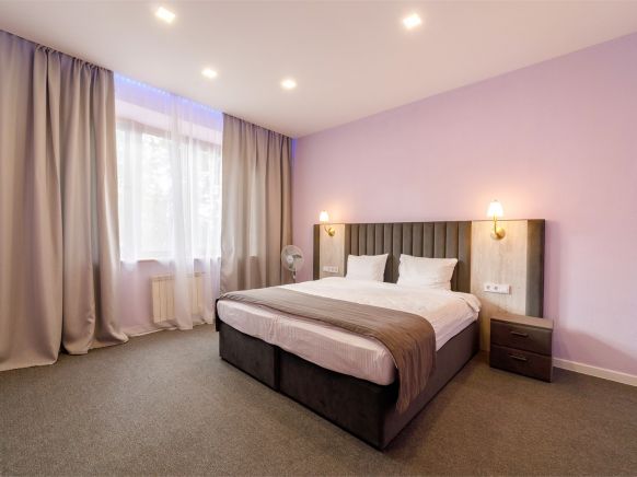 Фотография номера гостиницы Уральские Зори