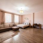 Трёхместный и более (Семейный номер), Отель Сибирское подворье