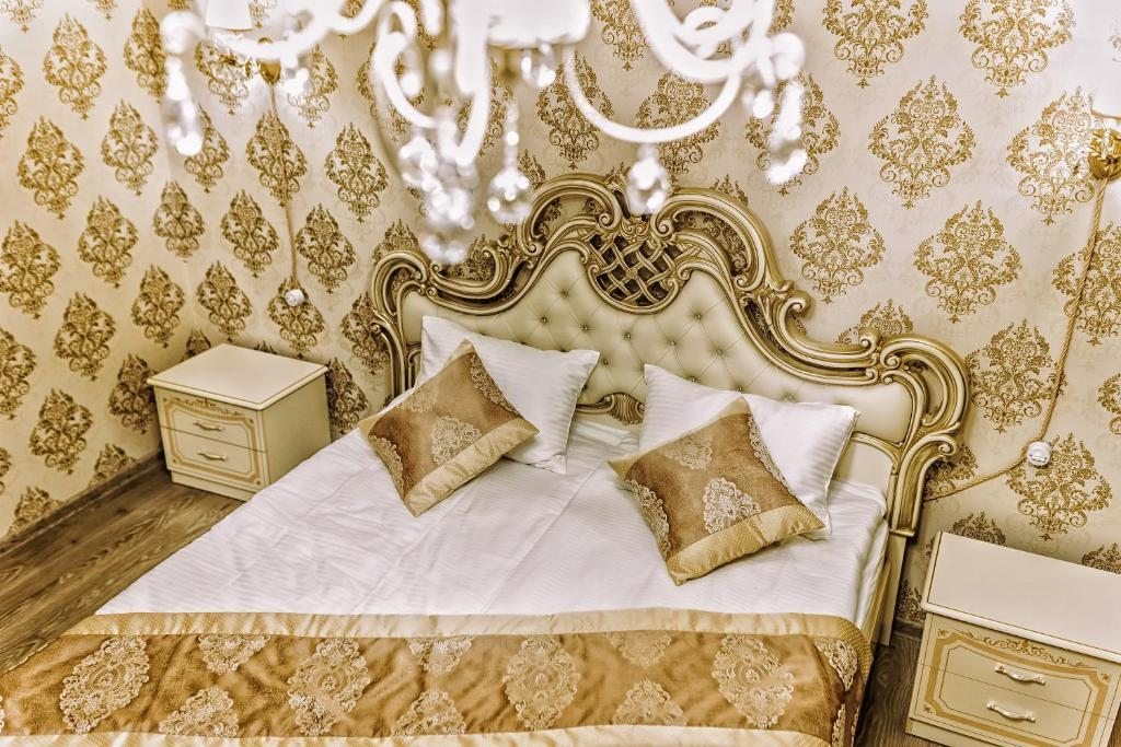 Сьюит (Люкс с кроватью размера «queen-size») отеля Береzка, Славянск-на-Кубани