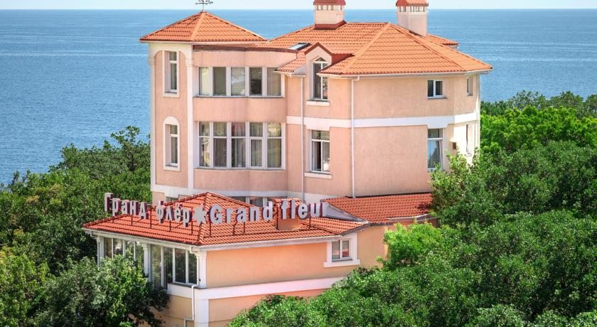 Гостиница Гранд флер, Форос, Крым