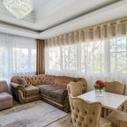 Люкс, Гостиница Гранд флер