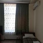 Двухместный (Двухместный номер с 2 отдельными кроватями и ванной), Гостевой дом Уют на Дзержинского