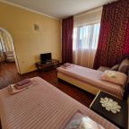 Семейный (Трехкомнатный с кухней), Гостевой дом Вдохновение