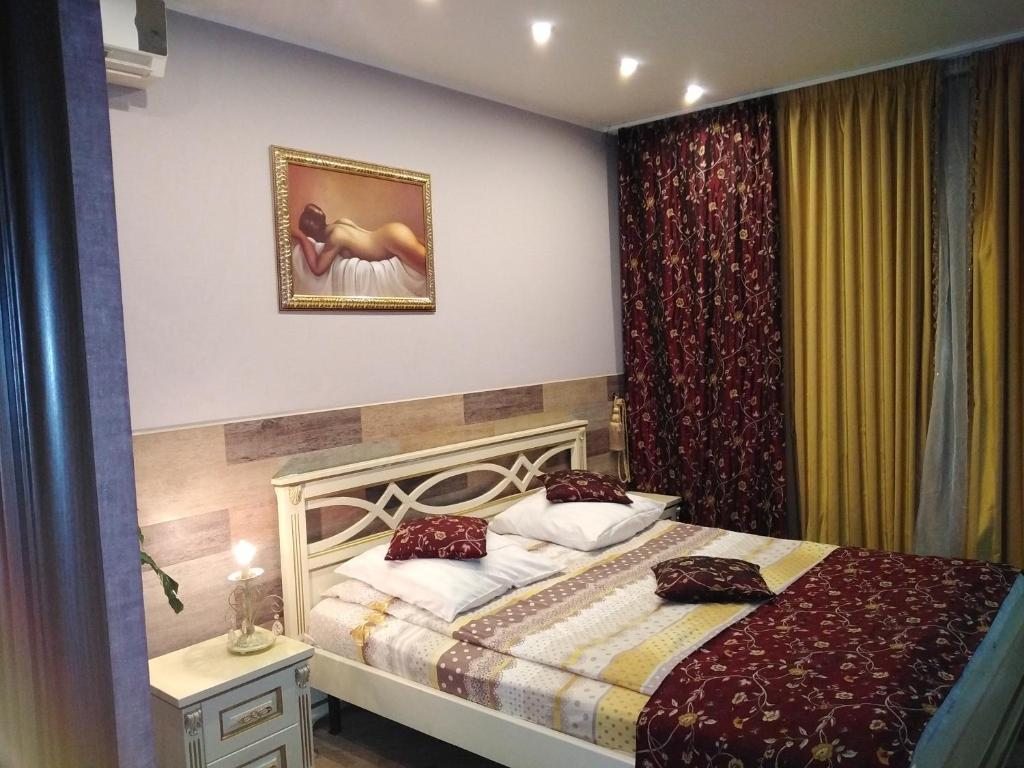 Двухместный (Улучшенный двухместный номер с 1 кроватью), Мини-отель Мираж на Юрловском проезде