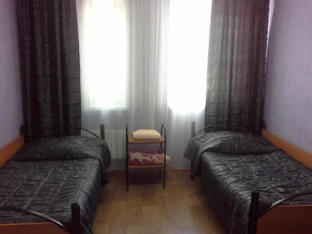 Двухместный (Улучшенный двухместный номер с 2 отдельными кроватями) отеля Cheremshan Hotel, Димитровград