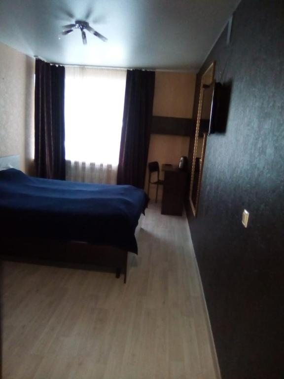 Двухместный (Двухместный номер Делюкс с 1 кроватью и душем) отеля Авиатор, Екатеринбург