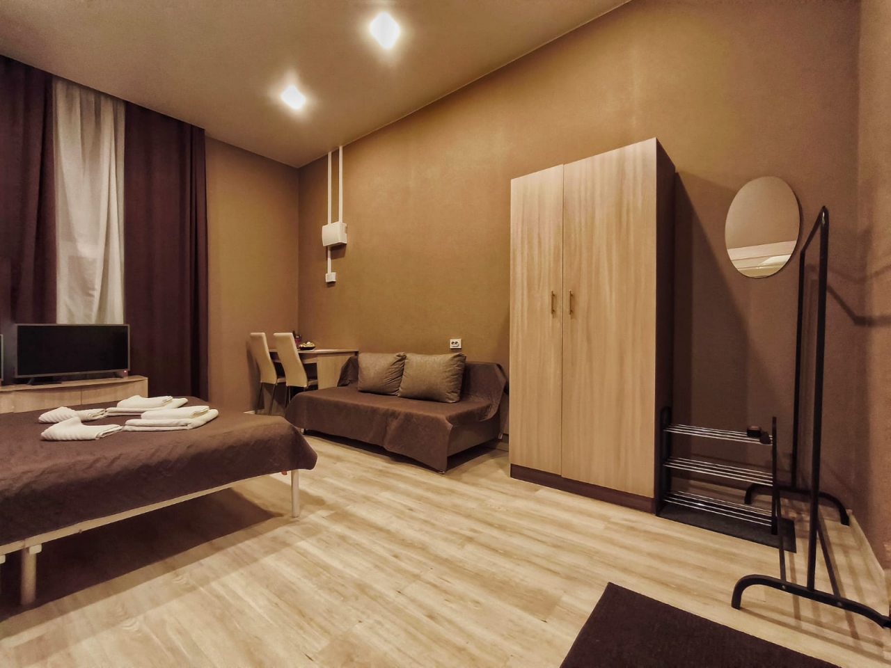 Семейный (Семейный 104 с удобствами на этаже), Мини-отель Героев России